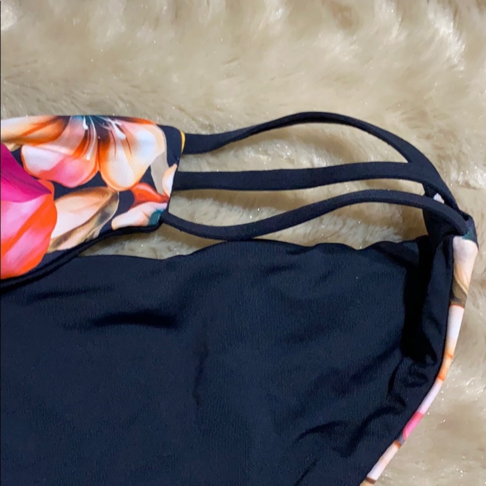 Tinibikini 2 Piece Reversible - Picture 2 of 3